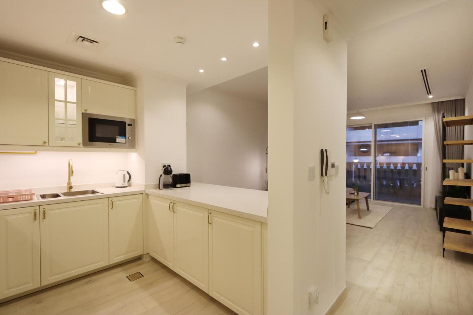 Livbnb-stylish 1b With Spacious Balcony In Jvc *