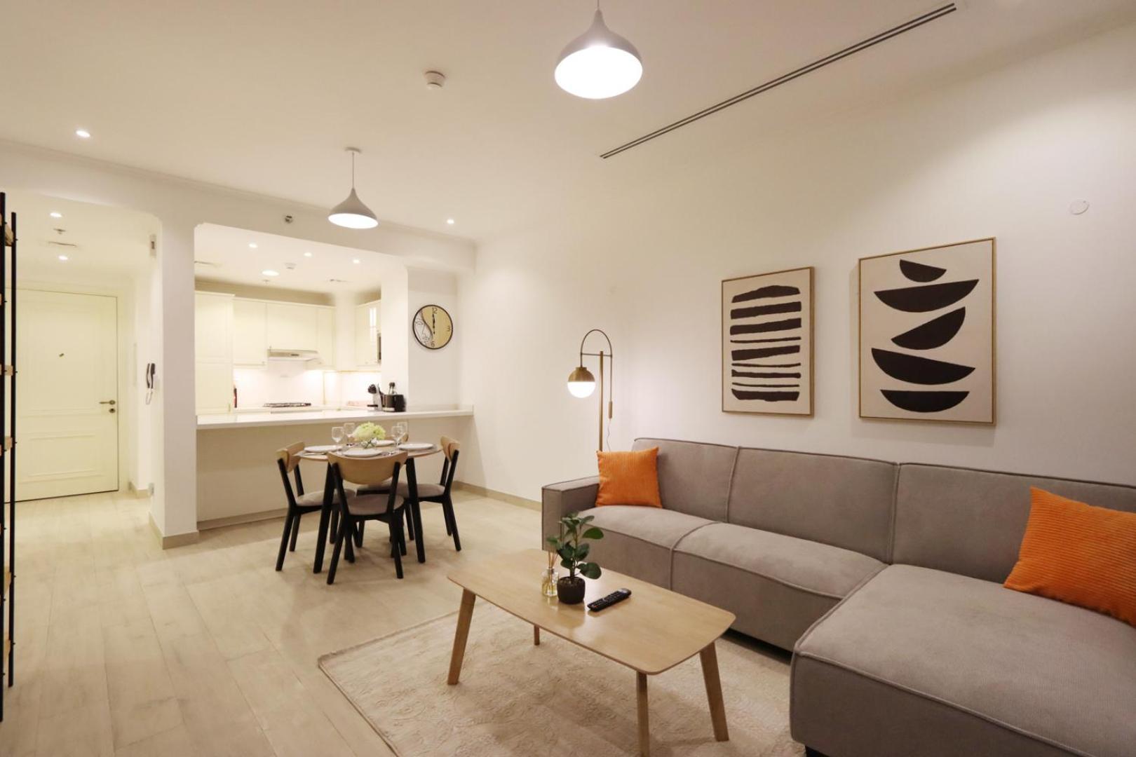 Apartment Livbnb-stylish 1b With Spacious Balcony In Jvc